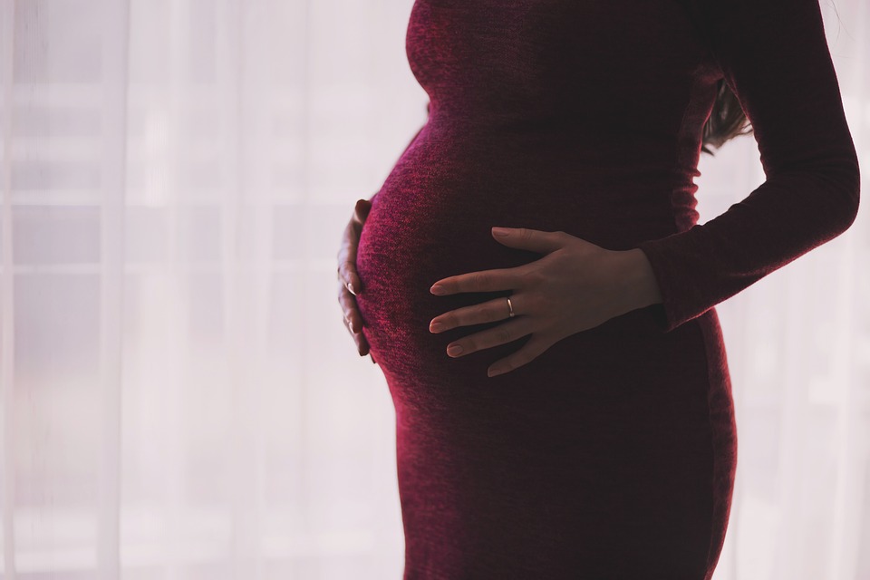 Передозировка фолиевой кислоты при беременности: симптомы и последствия